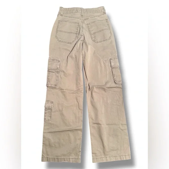Hollister Olive Green Ultra High-Rise Baggy Pants - Picture 2 of 4
